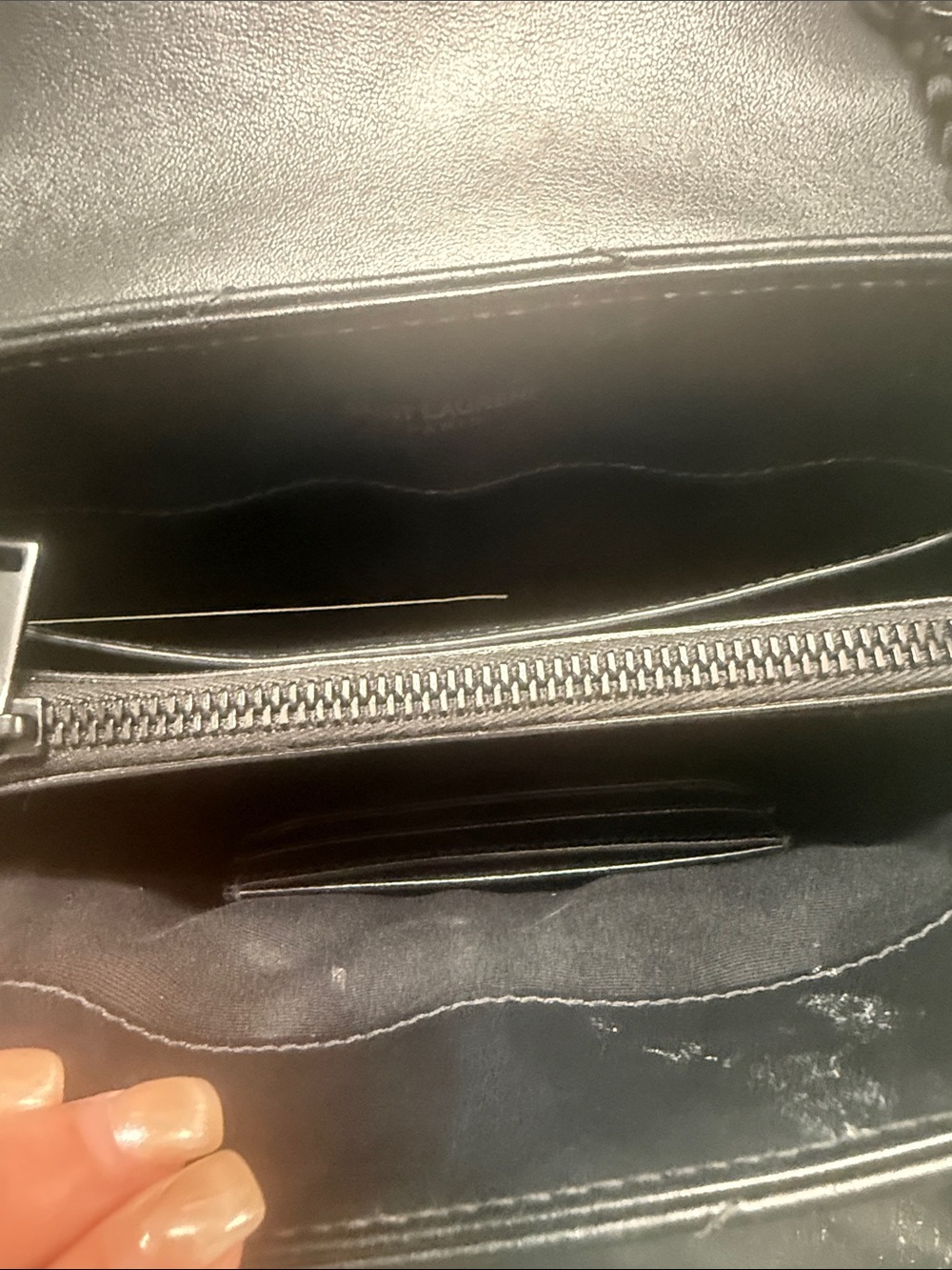 🖤Yves Saint Laurent LouLou Bag🖤 - Picture 15 of 15